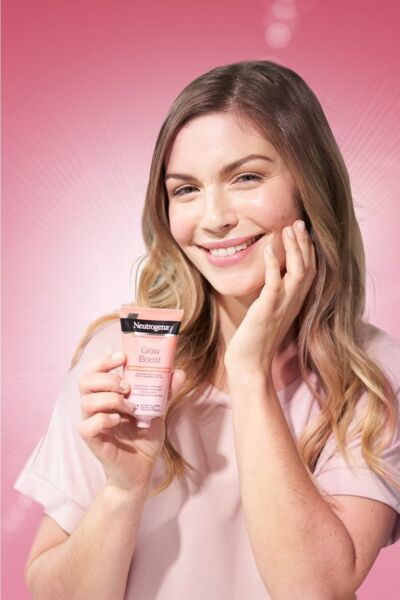 Neutrogena Bright Boost Canlandırıcı Yenileyici Peeling 75 ml